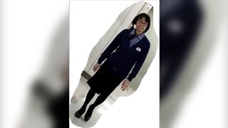 クラス１ の美少女おしっこうんこ , 大学マドンナの和式トイレ, 【FHD】【顔有】女性スタッフのSC籠り空爆　メガネ黒パンプス店員さん voyeur jp (4)