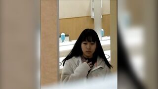 幻のお手洗いシリーズ　超絶大量うんこ　第５回, (無) 通話中、ウ○コ絞り出すイマドキのお姉様の一部始終, 【一人暮らしのトイレ】東京オシャレ女子 voyeur jp (2)