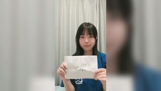 アルバイトをしている大学生に貸したら、そのお礼が予想外に豪華すぎた jav jvip (7)