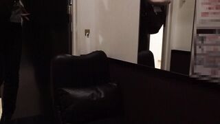 【ネカフェオナvol.82】ドキドキの休日!坂系美女ちゃん！好奇心でAVを見たもののアソコの疼きが耐えきれず voyeur jp