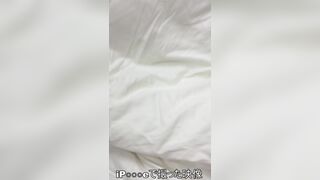 県立東○女子　H31年度修学旅行［全裸イジメ流出1］, リアルに可愛い娘！後編, 【睡眠●姦】ギャルJKの顔にちんこを擦りつける　唇ピアスの生意気 jav jvip (2)