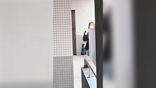 SS級Gカップ女神パーカーJKの毎朝盗撮とトイレオナ【本編】＆カフェ利用客がまた乱入からの中田氏立ちバック！（期間限定特典） jav jvip