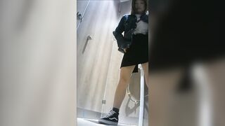 某料理店のトイレでの出来事 ７ voyeur jp