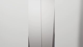 （秘蔵娘）ロリ顔足細アイドルルックスの子に盗撮するくらいならデートしてくださいと連れていかれました voyeur jp