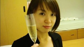 新ガチ素人女性★腹筋が割れたアスリート系のアラサーの不倫の様子 jav jvip