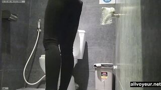 Vietnamese young girls pissing 1-3 ipcam 3