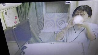 レントゲン車　検診　バリウム検査 ポロリハプニング　vol.21-ムッチリOLの両乳が丸見え voyeur jp