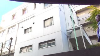 むれむれパンチーの盗撮日記⑭～寒空の街角に咲いたJKの二輪のパンチラの花に股間温まる～ voyeur jp