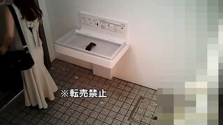 スタイル抜群アイドル似お姉さんのお着替え voyeur jp