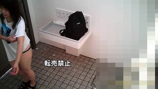 私、脱いだらすごいんです。本当にすごい爆乳お姉さん編 voyeur jp