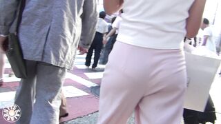 【FHD高画質】 ワイドパンツから若さあふれるショーツライン  voyeur jp