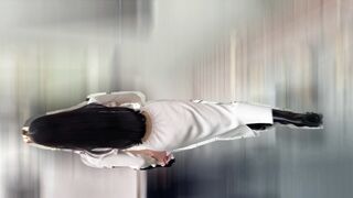 白ニットワンピの清楚なお姉さまのパンティーラインがクッキリ voyeur jp