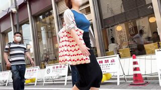 【通スピ＆スロー】おわん型巨乳が元気に揺れる！夏の着衣巨乳様 voyeur jp