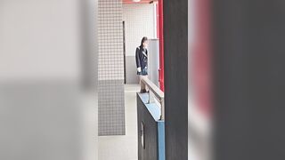 美スレンダーJKの毎日エレベーター盗撮＆可愛い声をしたオナ（特典） voyeur jp