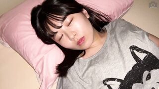 うぶ巨乳J◎②妹 家庭内みんかん 深夜1時頃・漏れる吐息 膣出し→顔射 jav jvip