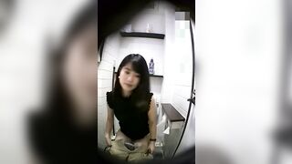 洗面隠し撮り (part.50)　1時間59分04秒 voyeur jp