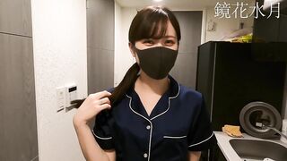 FC2PPV 4823797 【無修正！５００PT！】まいちゃん自宅訪問編！ガチな部屋着に大興奮！玄関でフェラ抜き顔射 jav