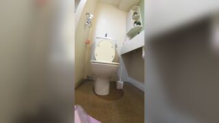 (4K60FPS) スレンダー美人JKの毎朝エレベーター盗撮＆くちゅくちゅ本気のオナニーシーン（期間限定特典） jav jvip