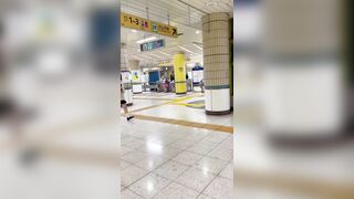 JK盗撮日記111 久しぶりの登場！！赤チェックあ○ちゃん風激カワロリロリJKを電車内とトイレ内で盗撮【※完全主観30分超撮影】 voyeur jp