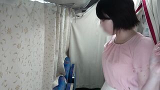 レントゲン車　検診　更衣室【美乳女子大生】 　着替え vol.37 voyeur jp