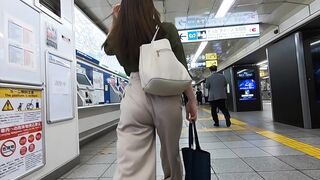 モーレツな尻肉な奥様 OL voyeur jp