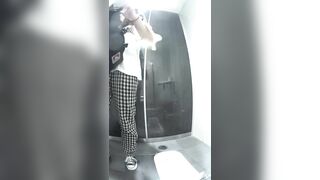 【総勢6名】新・美人が多い駅トイレ 10段 voyeur jp