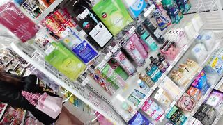 ひらひらミニスカ JDを追跡して念願のPを見ちゃいました voyeur jp