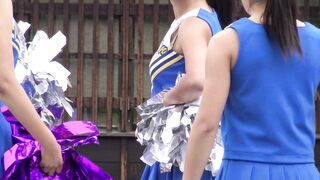 青ユニが眩しい激カワ揃いの応援チアチームパート ①　美少女揃いのハイキック応援演技は最高 voyeur jp