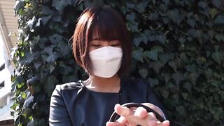 FC2PPV 4814532 【子持ち】【童貞キラー】夫婦仲良し毎日中出しセックスなのに「養育費」を言い訳にAV応募したド変態ma.maが高速ピストンで潮吹き絶頂！お腹に大量ザーメンぶっかけ jav