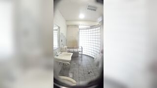 ２カメラ海のトイレでお着換え２ voyeur jp