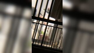 最近流出したプライベート写真には、客室乗務員が寮で着替えたり、バスルーム内のトイレシャワーを使用したりしている様子を密かに撮影してい ipcam (19)