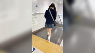 JK盗撮日記98　続・青チェック激カワツインテ美尻JKを電車内とトイレ内で盗撮【※完全主観15分超撮影】 voyeur jp