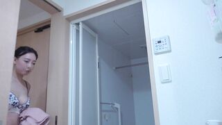 【GW限定セール～5 8まで】151人目-160人目までの5作品セット民泊着替え・神女子神パイ登場!! voyeur jp 1