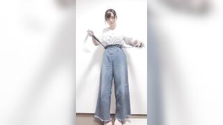 【流出】スマホ素人。ハレンチ豪華詰め合わせ jav 1 (111)