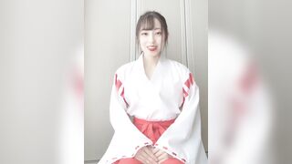 【流出】スマホ素人。ハレンチ豪華詰め合わせ jav 3 (1) 2