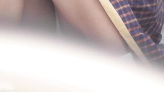 お散歩パンチラ風景 【201202】 voyeur jp