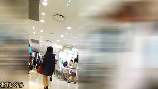 エロ店員のハミまんTバックと美乳乳首がモロ見え！お顔も美尻も接写でたっぷり堪能パンチラ盗撮♡ , 顔つき逆さ撮り19（パンストのお姉さん編） voyeur jp (4)