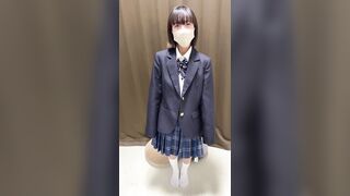 未発達な体を全裸身体検査生えかけのマンマンが丸見えになる1年制服女子※特典付き voyeur jp