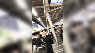東京を知らないリクスー美女にガチ痴漢した , ギャルJK電車対面, ジム終わり美脚OL★電車対面 voyeur jp 1 (1)