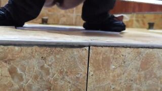 ❤️新たに流出した[トイレカメラ]❤️ トイレ内で排便や ipcam (105)