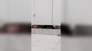 ❤️新たに流出した[トイレカメラ]❤️ トイレ内で排便や ipcam (30)