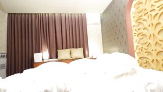 FC2PPV 4828952 【無修正・中出し】 素人初撮り 「★★ゴメンなさい。」 女子大生編 jav