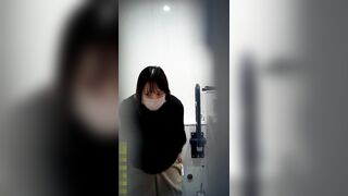 【突撃！隣の女子トイレ①】 voyeur jp