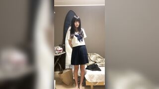 [無修正] 脱いだら実は凄い巨乳22歳制服コス女子「限界までオナニーするので見てて下さい・・・」 jav jvip