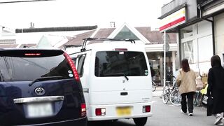 FC2PPV 4827480 【奇跡の爆乳人妻】この美貌でガチの人妻！？ 結婚5年セックスレスで我慢限界 おっとり美乳妻が初応募 ランドガール級ボディが高速ピストンで悶絶狂い 3連射 jav