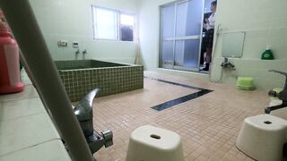 《春季合宿大浴場♯2》K県立校女子バスケ部（④～⑦カメ）《公●施設流出》《52分》 voyeur jp (1)