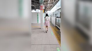 【腋毛超接写】清楚系黒髪お嬢様の濃密ジョリ腋を超接写 voyeur jp