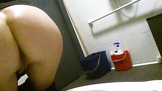 トイレ素人盗撮, 現実の女性トイレのスパイビデオ ipcam 1 (4) 2