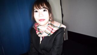 公園界隈屈指のスレンダーボディを持つ美少女 jav jvip