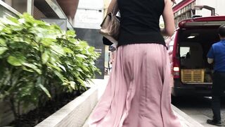 070熟女系OLお姉さん2人とピタピタワンピお姉さんを観察 voyeur jp